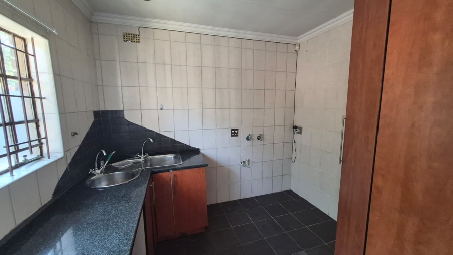To Let 3 Bedroom Property for Rent in Eastleigh Gauteng