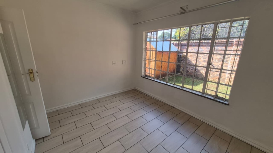 To Let 3 Bedroom Property for Rent in Eastleigh Gauteng