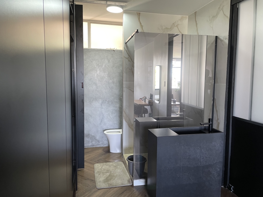 To Let 1 Bedroom Property for Rent in Benmore Gardens Gauteng