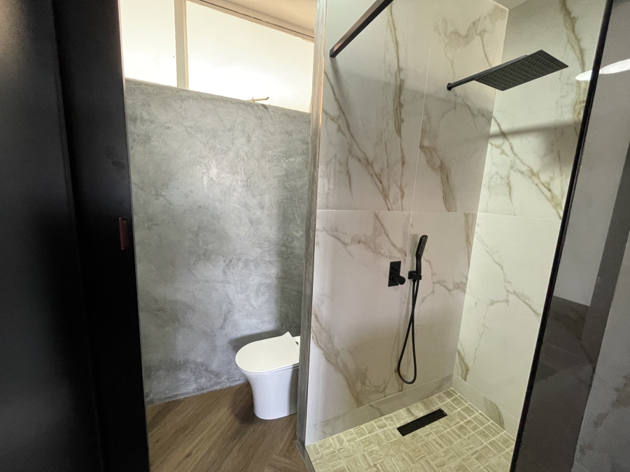 To Let 1 Bedroom Property for Rent in Benmore Gardens Gauteng