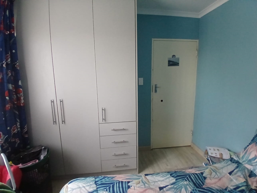 2 Bedroom Property for Sale in Windmill Park Gauteng