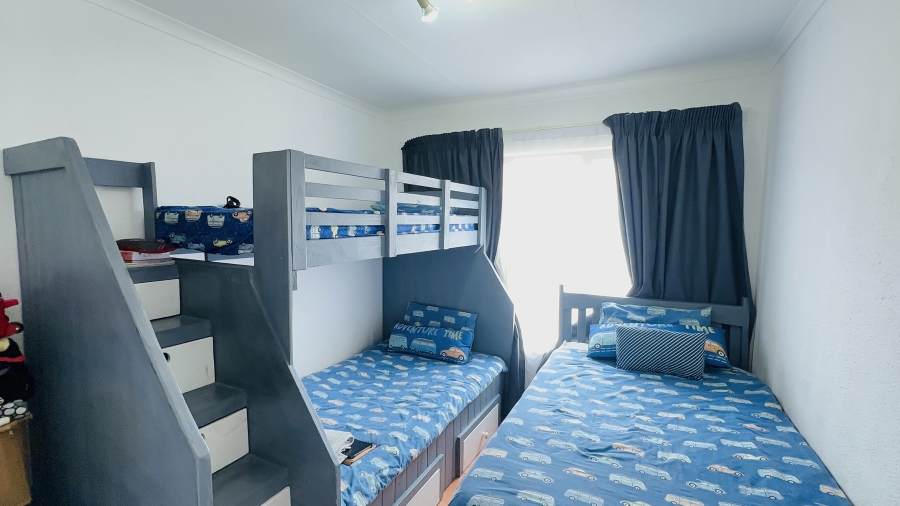 2 Bedroom Property for Sale in Helderwyk Gauteng