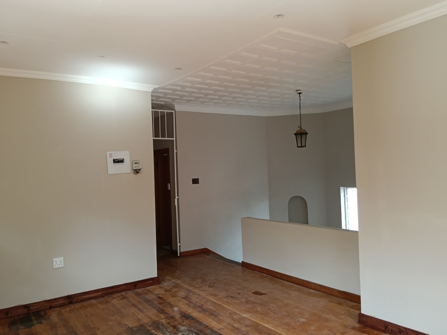 3 Bedroom Property for Sale in Lakefield Gauteng