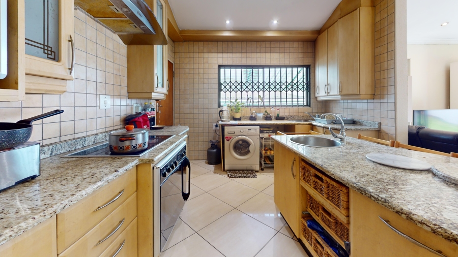 3 Bedroom Property for Sale in Dawnview Gauteng