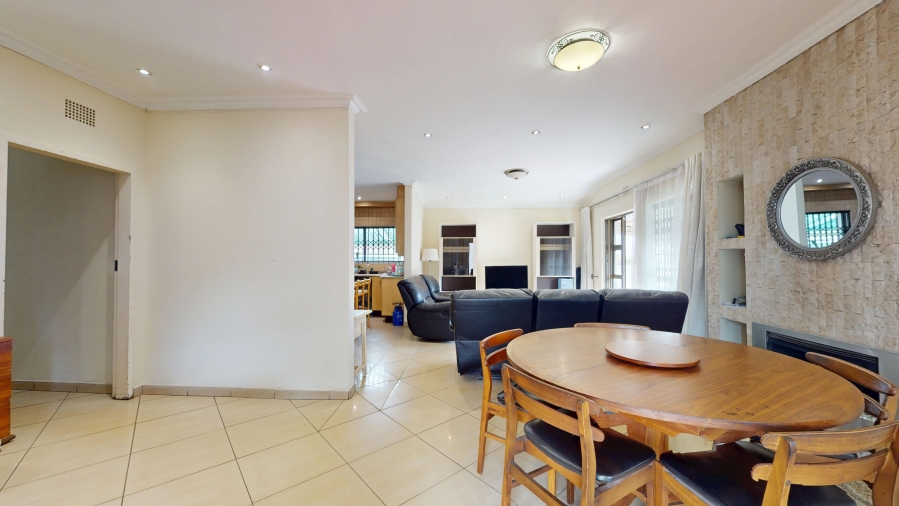 3 Bedroom Property for Sale in Dawnview Gauteng