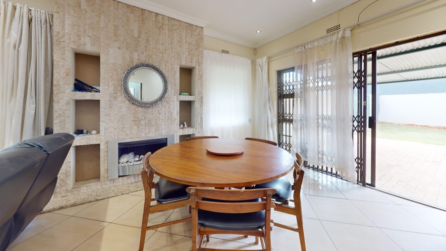 3 Bedroom Property for Sale in Dawnview Gauteng