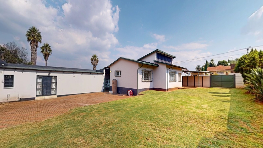 3 Bedroom Property for Sale in Dawnview Gauteng