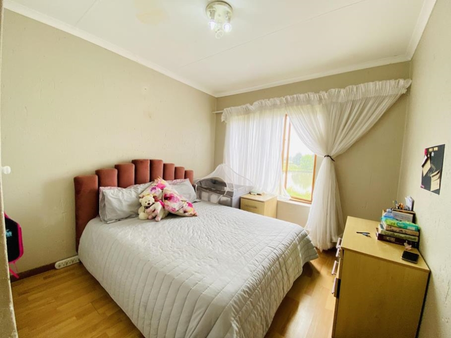 1 Bedroom Property for Sale in Helderwyk Gauteng