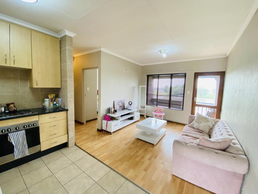 1 Bedroom Property for Sale in Helderwyk Gauteng