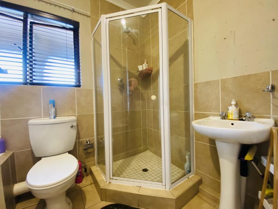 1 Bedroom Property for Sale in Helderwyk Gauteng