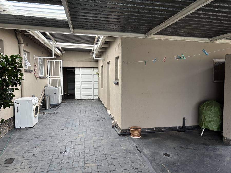 4 Bedroom Property for Sale in Witkoppie Ridge Gauteng
