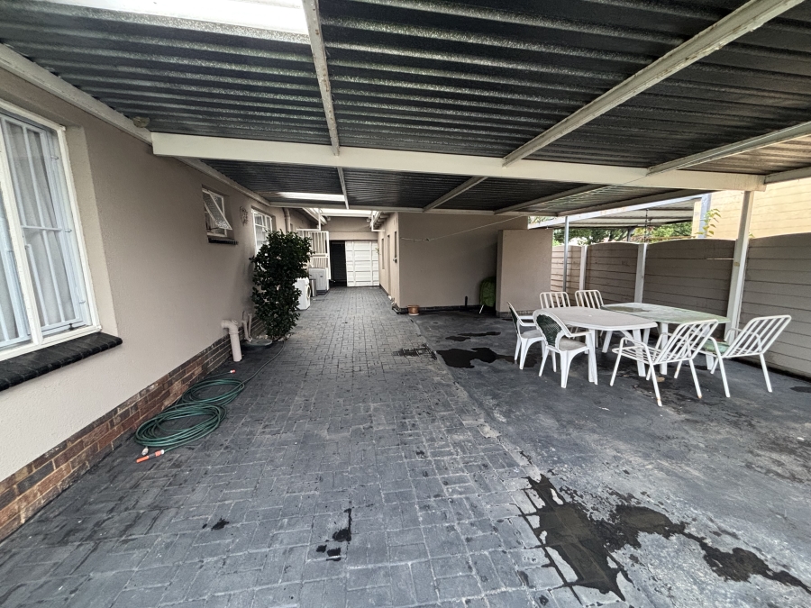 4 Bedroom Property for Sale in Witkoppie Ridge Gauteng