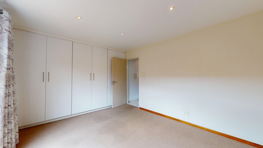 3 Bedroom Property for Sale in Bardene Gauteng