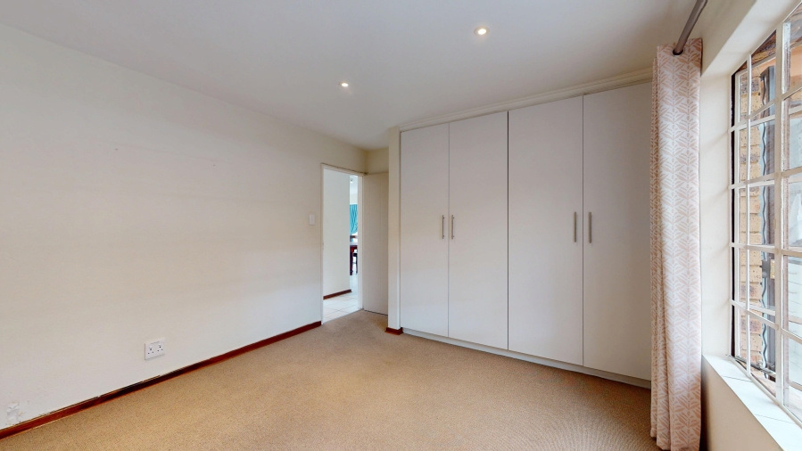 3 Bedroom Property for Sale in Bardene Gauteng