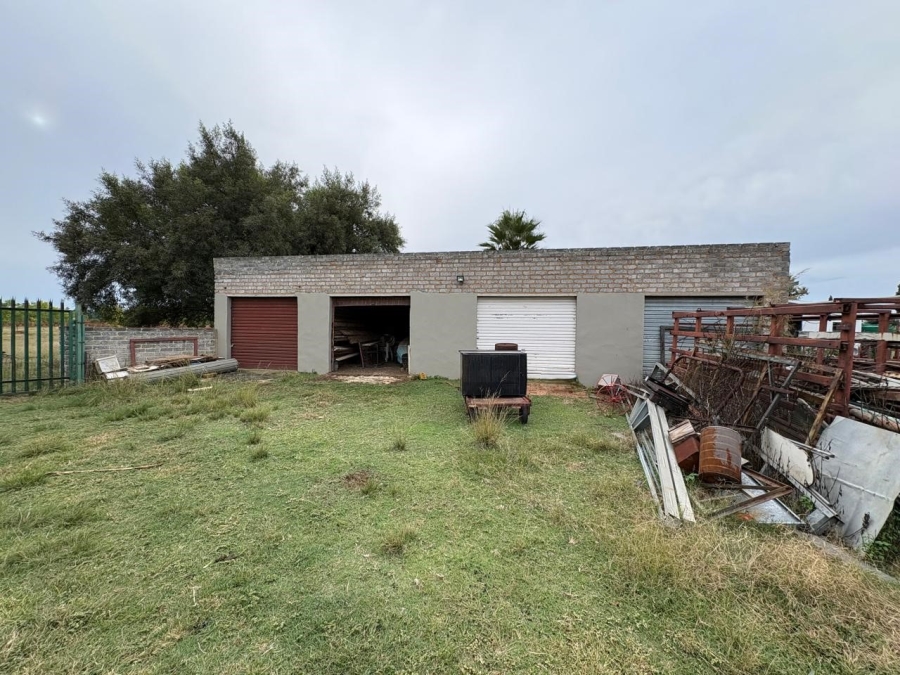 4 Bedroom Property for Sale in Van Der Merwes Kroon Gauteng