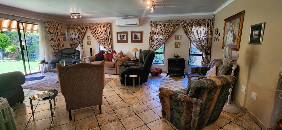 3 Bedroom Property for Sale in Vanderbijlpark SW 5 Gauteng