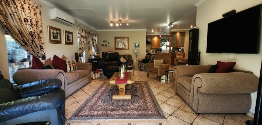 3 Bedroom Property for Sale in Vanderbijlpark SW 5 Gauteng