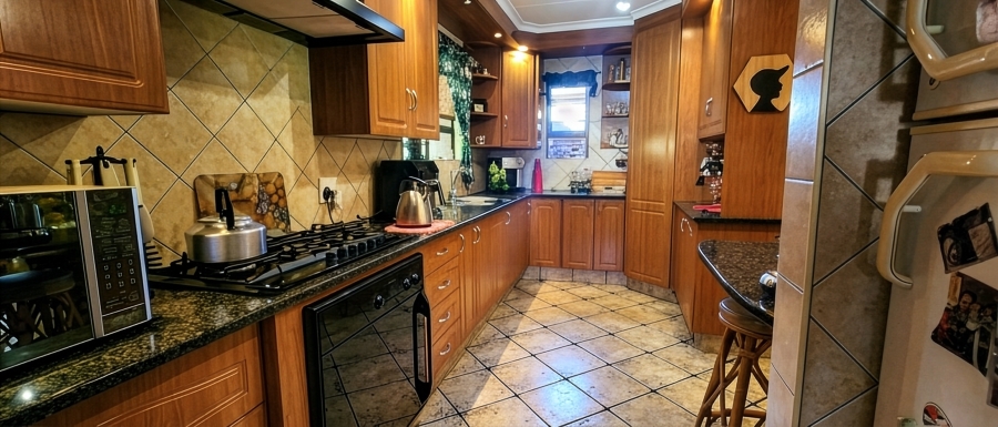 3 Bedroom Property for Sale in Vanderbijlpark SW 5 Gauteng