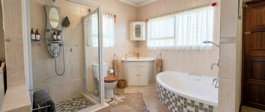 3 Bedroom Property for Sale in Vanderbijlpark SW 5 Gauteng