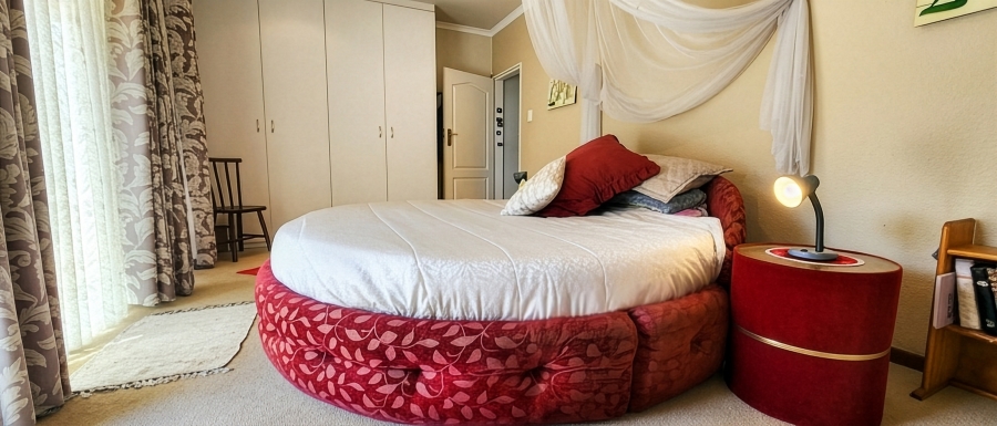 3 Bedroom Property for Sale in Vanderbijlpark SW 5 Gauteng