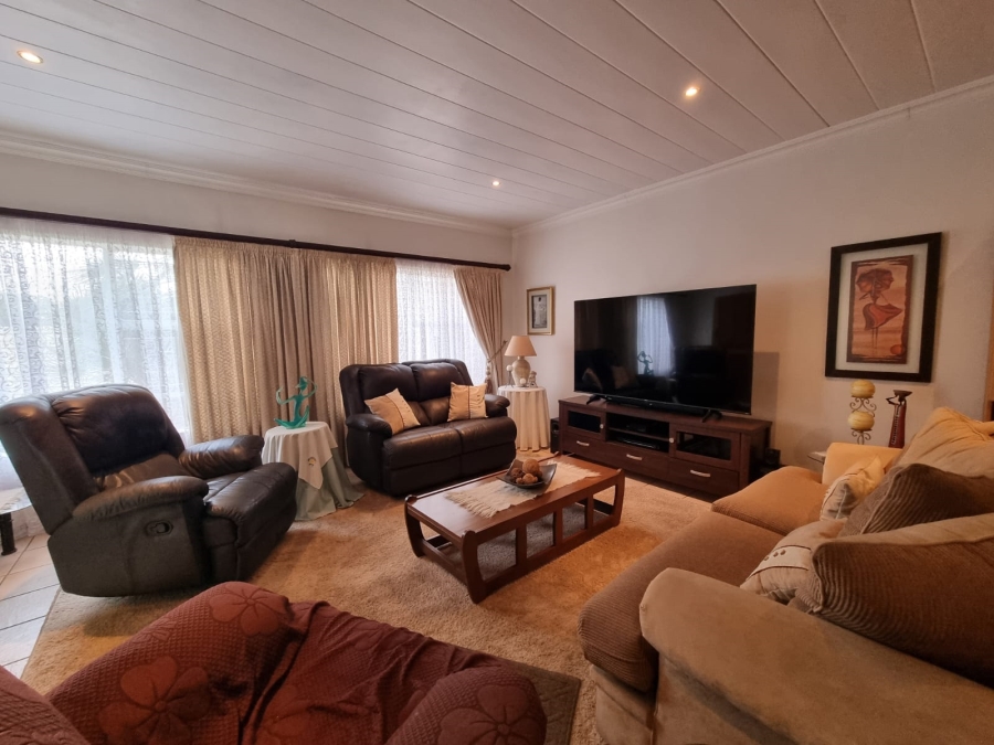 3 Bedroom Property for Sale in Arcon Park Gauteng