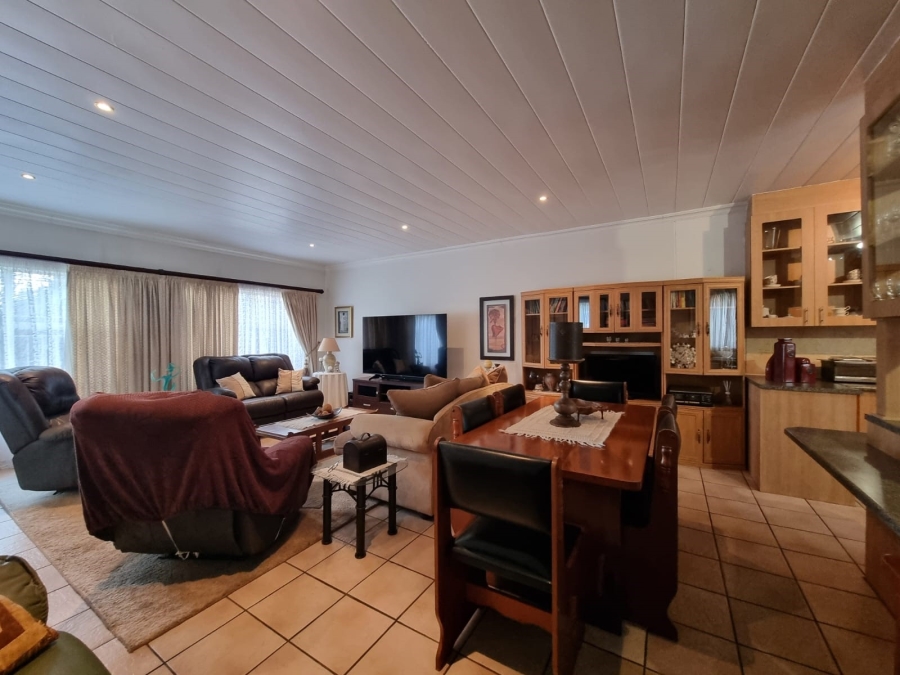 3 Bedroom Property for Sale in Arcon Park Gauteng