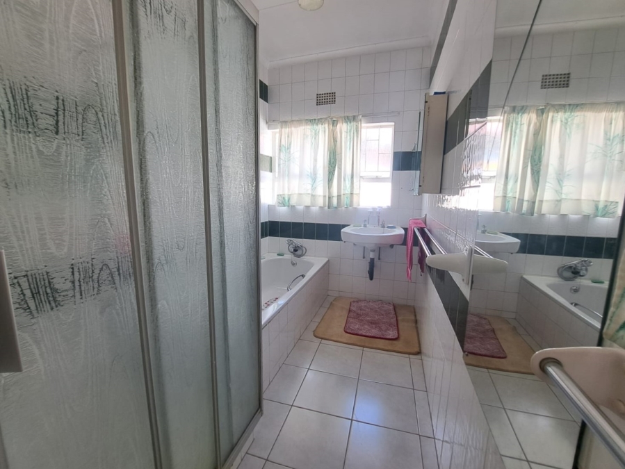 3 Bedroom Property for Sale in Arcon Park Gauteng