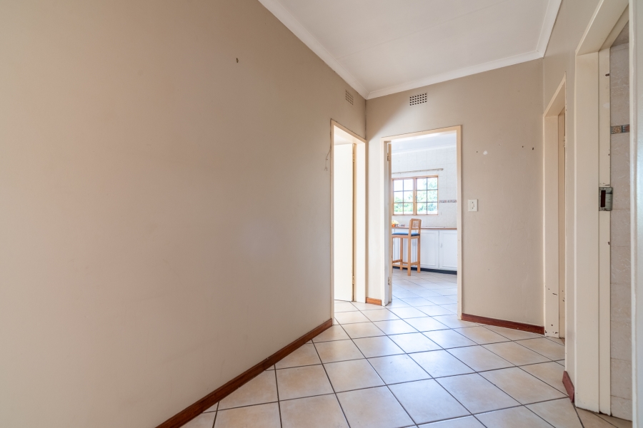 To Let 4 Bedroom Property for Rent in Sharonlea Gauteng