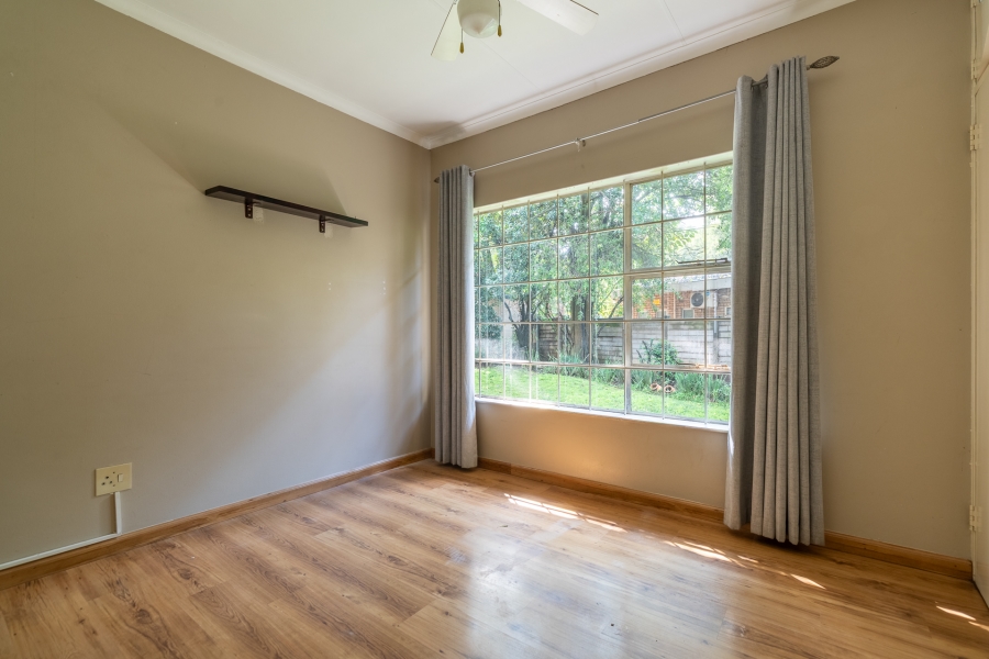 To Let 4 Bedroom Property for Rent in Sharonlea Gauteng