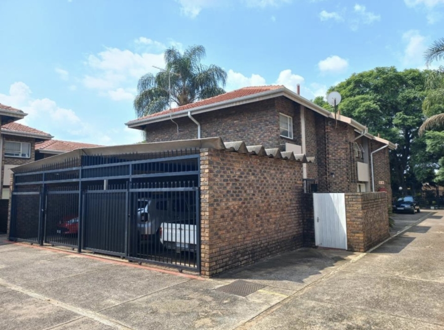 3 Bedroom Property for Sale in Villieria Gauteng