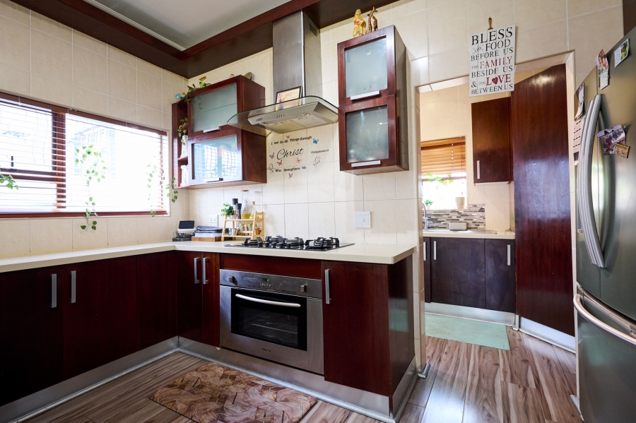 4 Bedroom Property for Sale in Halfway Gardens Gauteng