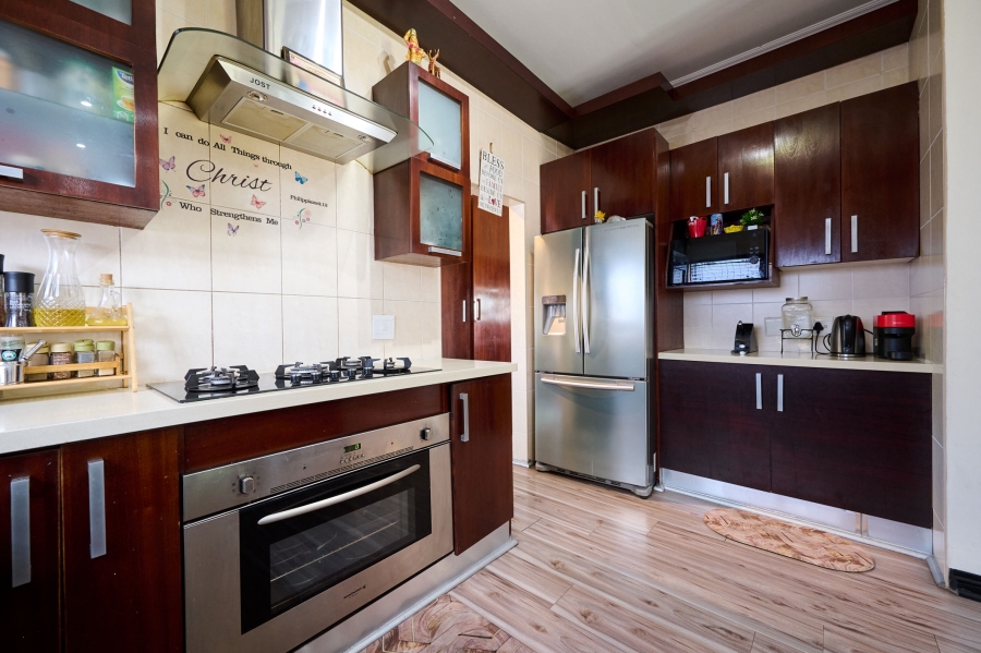 4 Bedroom Property for Sale in Halfway Gardens Gauteng