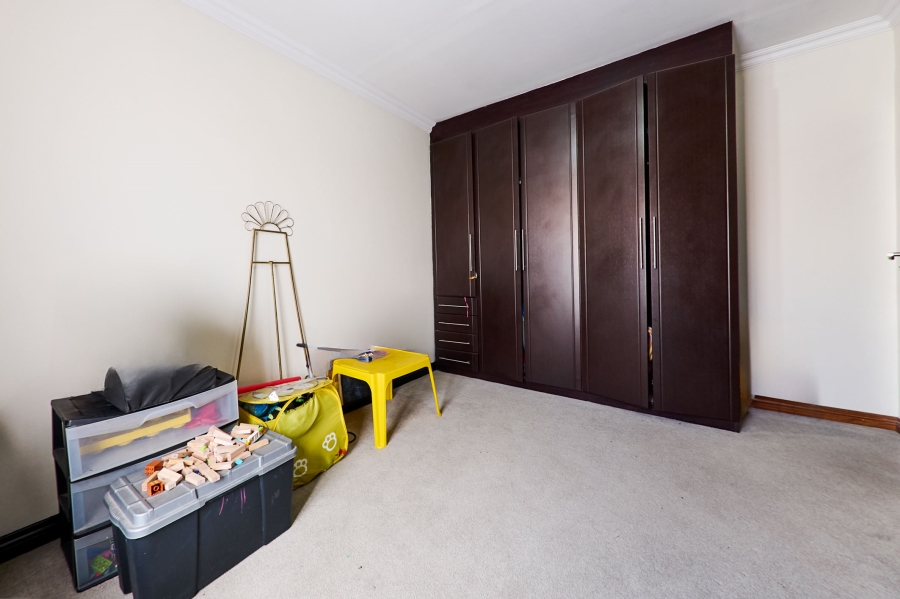 4 Bedroom Property for Sale in Halfway Gardens Gauteng