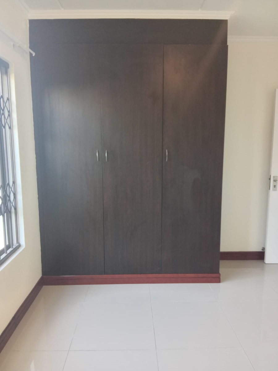 2 Bedroom Property for Sale in Erand Gardens Gauteng