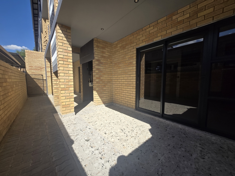 To Let 2 Bedroom Property for Rent in Bryanston Gauteng