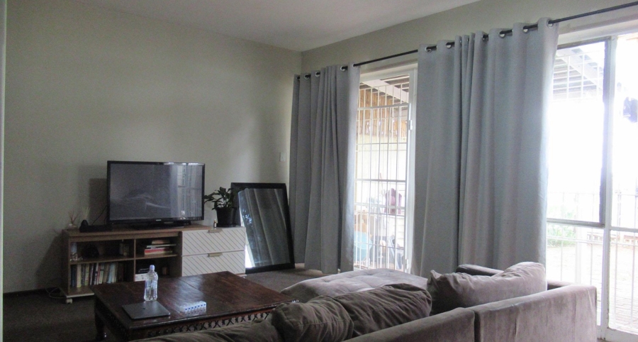 3 Bedroom Property for Sale in Highlands North Gauteng