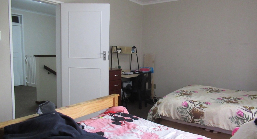 3 Bedroom Property for Sale in Highlands North Gauteng