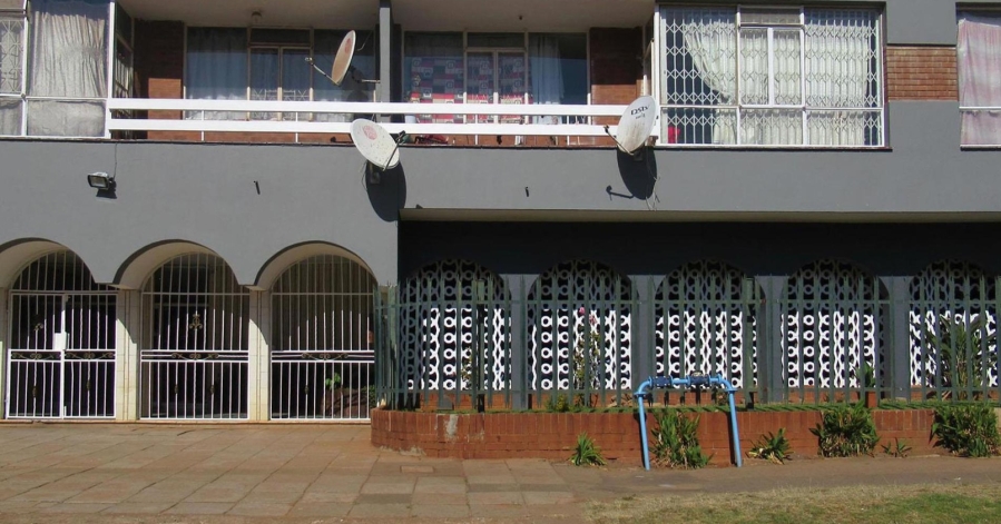 2 Bedroom Property for Sale in Yeoville Gauteng