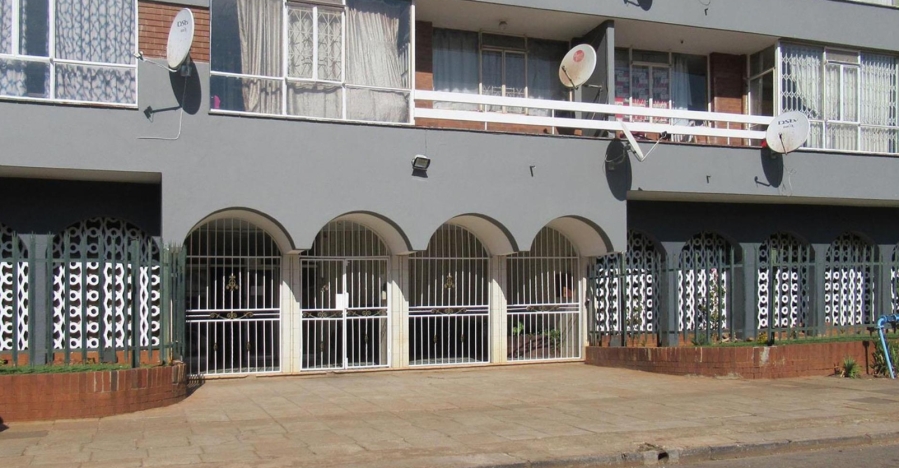 2 Bedroom Property for Sale in Yeoville Gauteng