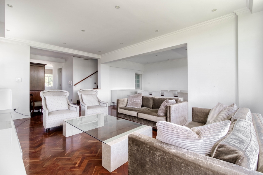 To Let 3 Bedroom Property for Rent in Illovo Gauteng