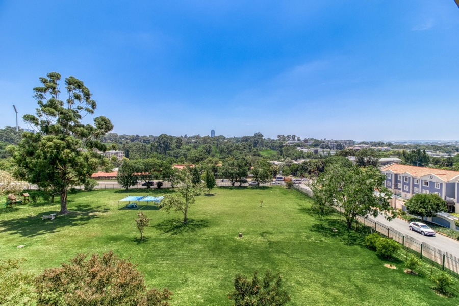 To Let 3 Bedroom Property for Rent in Illovo Gauteng
