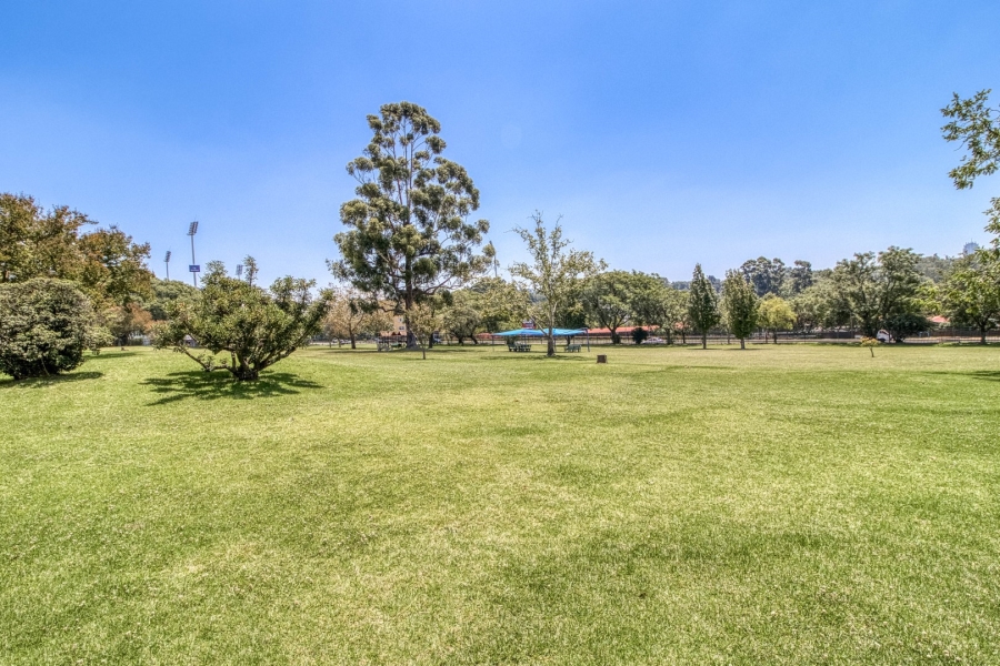 To Let 3 Bedroom Property for Rent in Illovo Gauteng