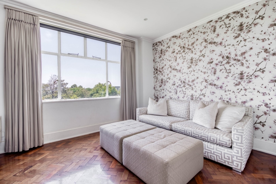 To Let 3 Bedroom Property for Rent in Illovo Gauteng