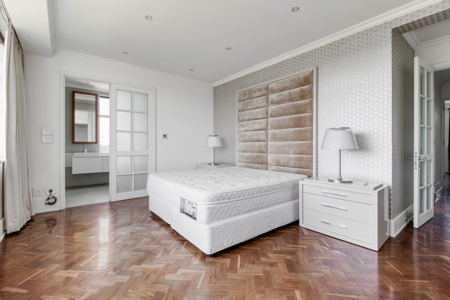 To Let 3 Bedroom Property for Rent in Illovo Gauteng