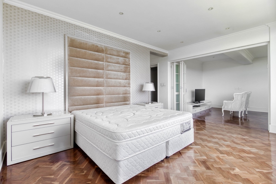 To Let 3 Bedroom Property for Rent in Illovo Gauteng