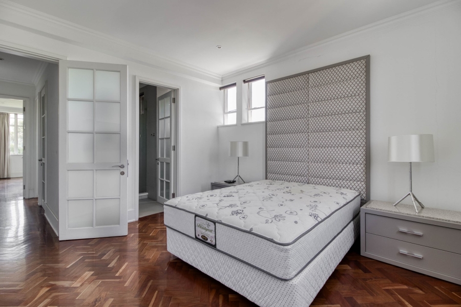 To Let 3 Bedroom Property for Rent in Illovo Gauteng