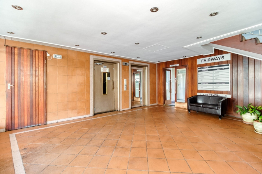 To Let 3 Bedroom Property for Rent in Illovo Gauteng