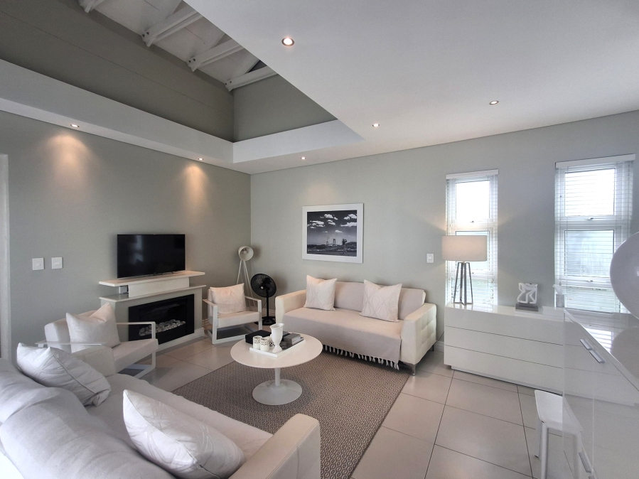 1 Bedroom Property for Sale in Dunkeld West Gauteng
