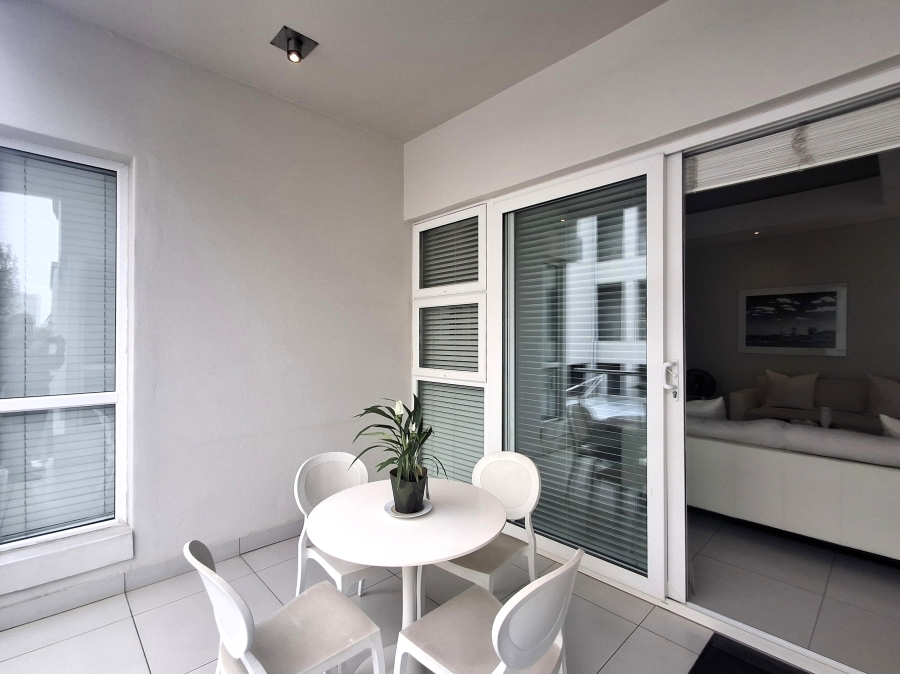 1 Bedroom Property for Sale in Dunkeld West Gauteng