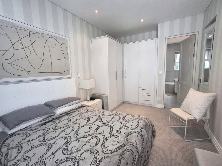 1 Bedroom Property for Sale in Dunkeld West Gauteng